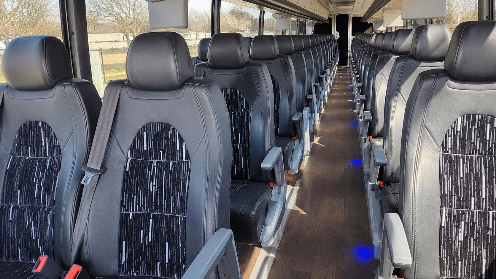 how bus type and size change charter bus prices in woodbridge new jersey