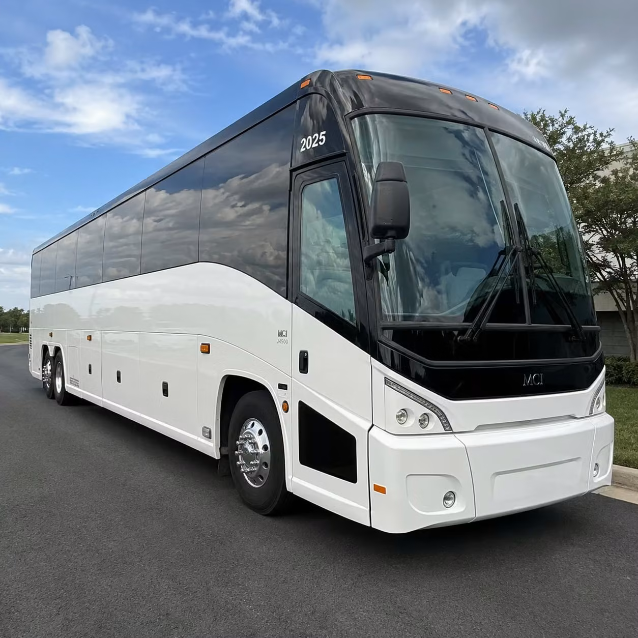 pnc bank arts center concert transportation from woodbridge new jersey